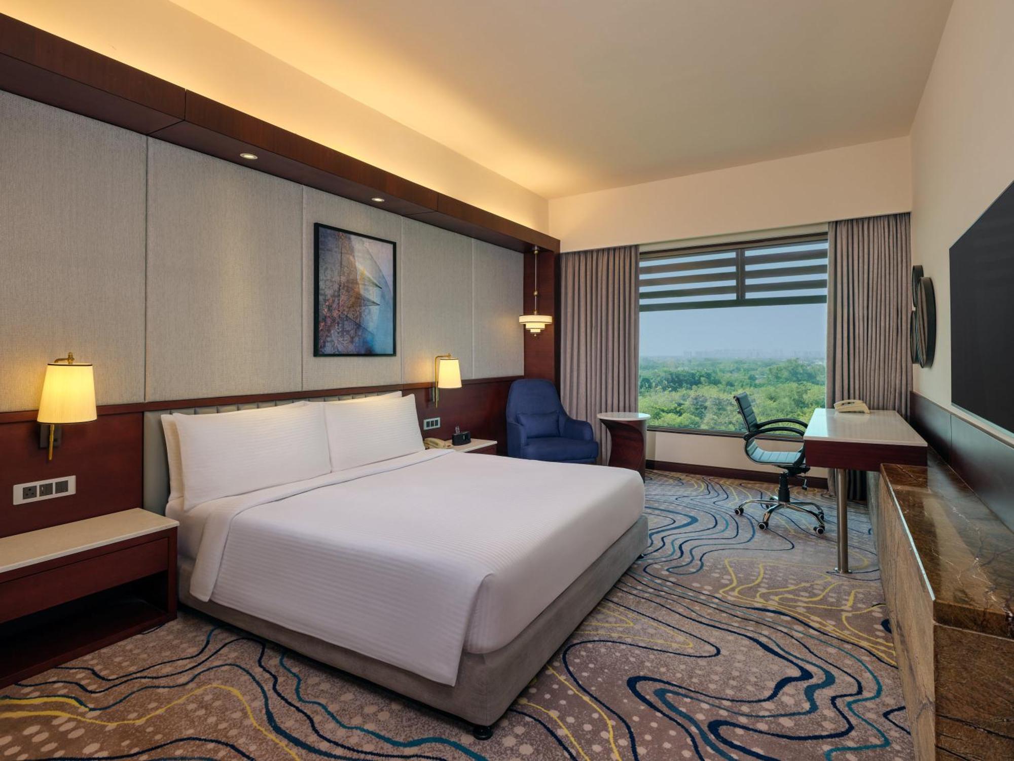 Crowne Plaza Ahmedabad City Centre By Ihg Zewnętrze zdjęcie